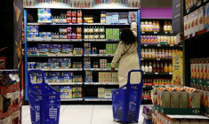 Un rayon d'hypermarché à Paris