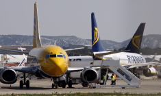 Avions stationnés sur le tarmac de l'aéroport de Marseille