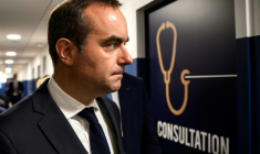 Le Premier ministre Sébastien Lecornu à Mâcon, en Saône-et-Loire, le 13 septembre 2025 ( AFP / JEFF PACHOUD )