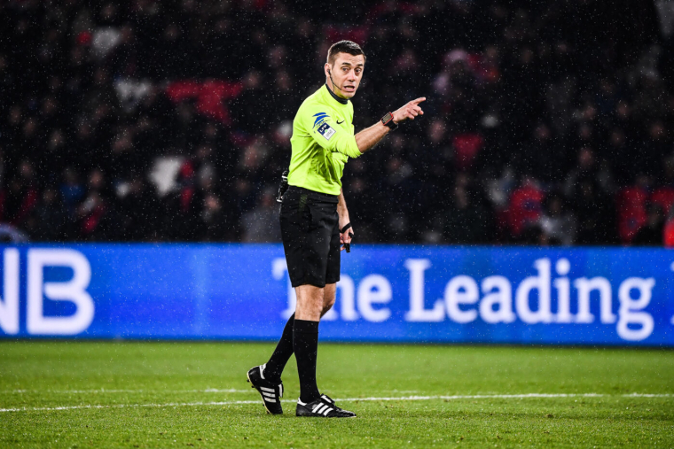 L'arbitre de City-Real est français