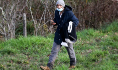 Cédric Jubillar participe le 23 décembre 2020 à Cagnac-les-Mines, près d'Albi, aux recherches pour retrouver sa épouse disparue ( AFP / Fred SCHEIBER )