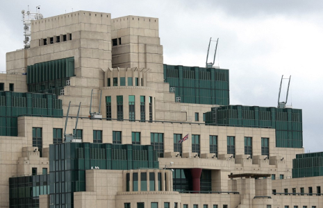 Le quartier général du Secret Intelligence Service (SIS) à Londres, au Royaume-Uni, le 3 mars 2009. ( AFP / SHAUN CURRY )