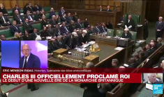 Charles III proclamé roi : les règles d'accession au trône