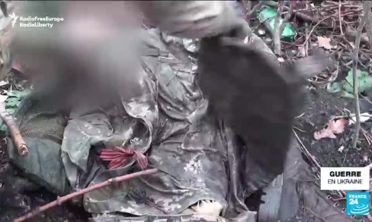 Des échanges de corps de soldats tombés au combat s'opèrent entre la Russie et l'Ukraine