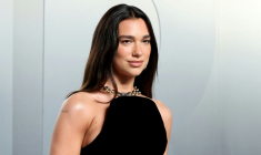 La chanteuse britannique Dua Lipa assiste à la soirée des Oscars 2026 organisée par Vanity Fair à Los Angeles, le 15 mars 2026 ( GETTY IMAGES NORTH AMERICA / Amy Sussman )