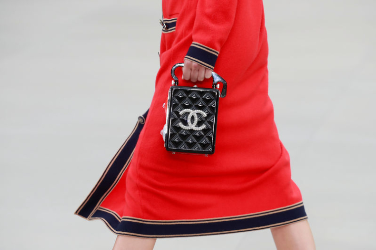 CHANEL FRANCHIT LES 11 MILLIARDS DE DOLLARS DE VENTES ET RÉAFFIRME SON INDÉPENDANCE