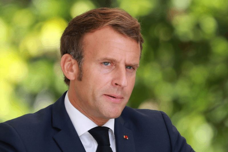 MACRON RÉCLAME À POUTINE TOUTE LA LUMIÈRE SUR LA "TENTATIVE D’ASSASSINAT" DE NAVALNY