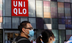 BÉNÉFICE TRIMESTRIEL RECORD POUR FAST RETAILING (UNIQLO), PRÉVISIONS ANNUELLES RELEVÉES