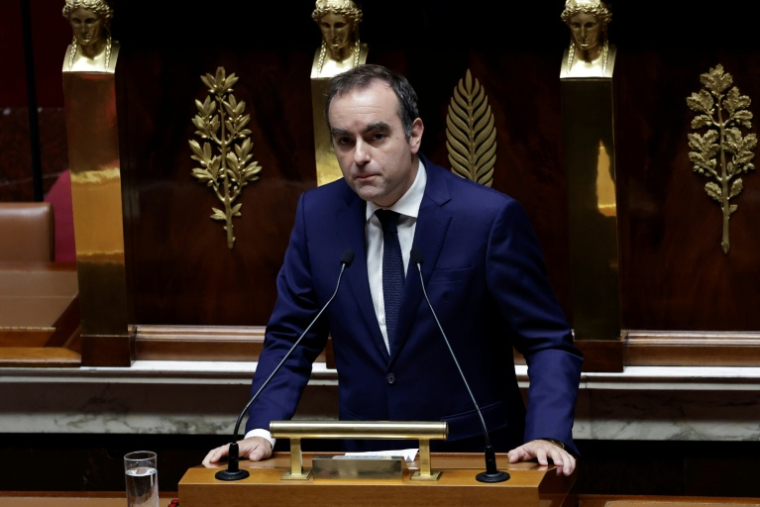 Le Premier ministre Sébastien Lecornu à l'Assemblée nationale, le 16 octobre 2025 à Paris ( AFP / STEPHANE DE SAKUTIN )