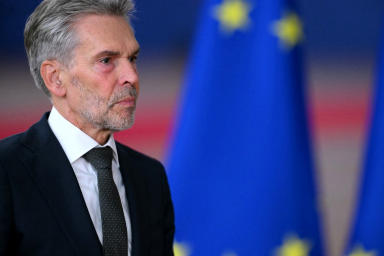 Le Premier ministre néerlandais Dick Schoof, à Bruxelles, le 23 octobre 2025 ( AFP / NICOLAS TUCAT )