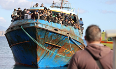 Opération de sauvetage de migrants au large de l'île de Crète