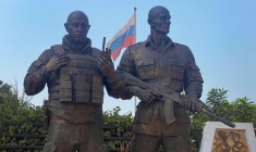 A monument to the late Wagner founder Yevgeny Prigozhin and his right-hand man Dmitry Utkin has been erected in Bangui ( AFP / Annela NIAMOLO )