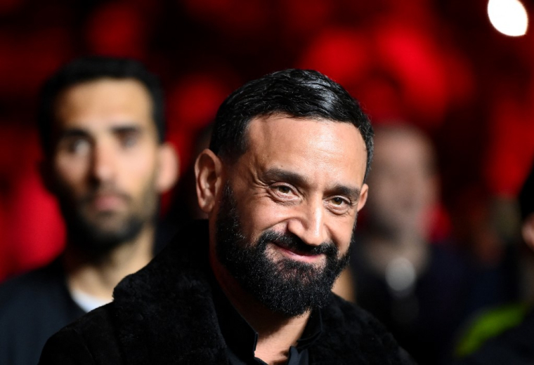 Cyril Hanouna à Paris, le 11 mars 2023. ( AFP / FRANCK FIFE )