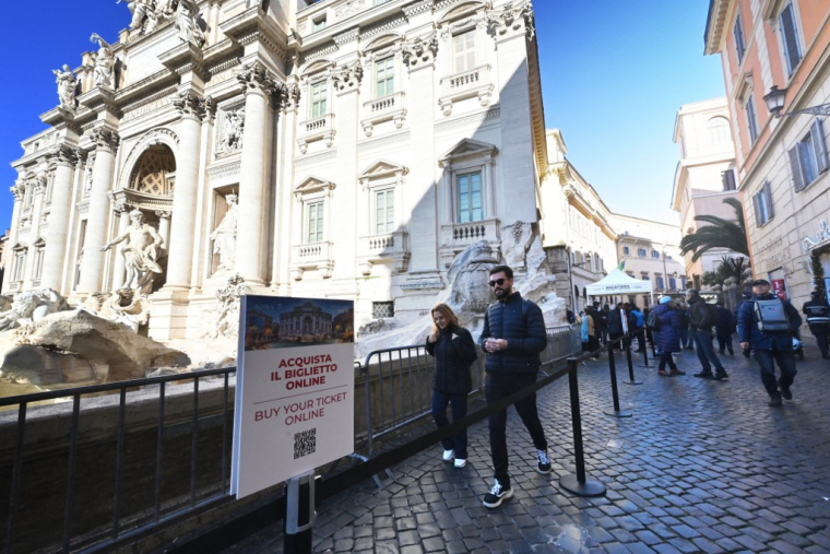 ( AFP / ANDREAS SOLARO )