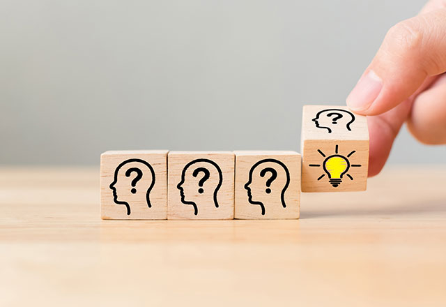 Dans un contexte de taux bas, les Français doivent acquérir les connaissances de base pour faire les bons choix en matière de placement ( Crédits Adobe Stock)