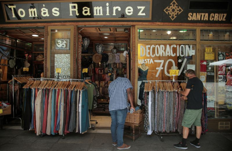 LA REPRISE ÉCONOMIQUE EN ESPAGNE SERA RETARDÉE, DIT LA BANQUE CENTRALE