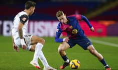 Barcelone humilie le relégable Valence