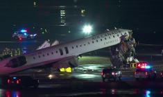 Etats-Unis: un avion endommagé suite à une collision avec un véhicule à New York