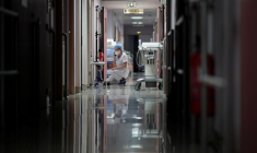 CORONAVIRUS: RECORD DE PATIENTS HOSPITALISÉS EN FRANCE