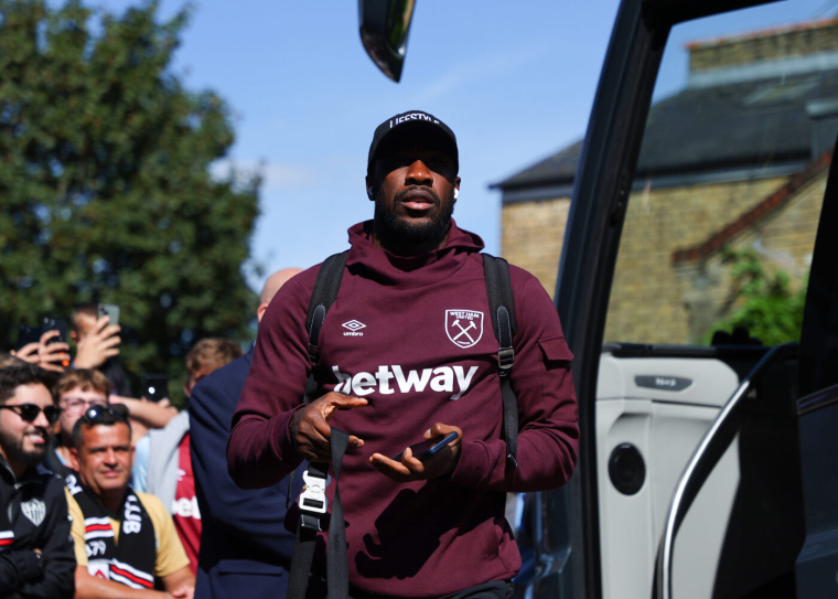 L'attaquant de West Ham Michail Antonio victime d'un grave accident de voiture