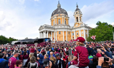 Les supporters du Torino ont passé leur dimanche dans la rue