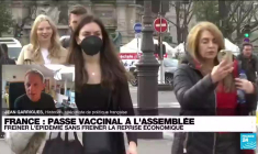 France : la stratégie gouvernementale face au virus pour éviter la paralysie du pays
