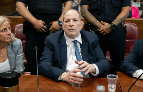 Harvey Weinstein au tribunal de Manhattan le 9 juin 2025 ( POOL / Steven Hirsch )
