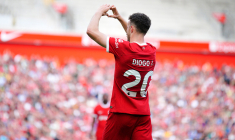 En hommage à Diogo Jota, Liverpool retire son numéro 20