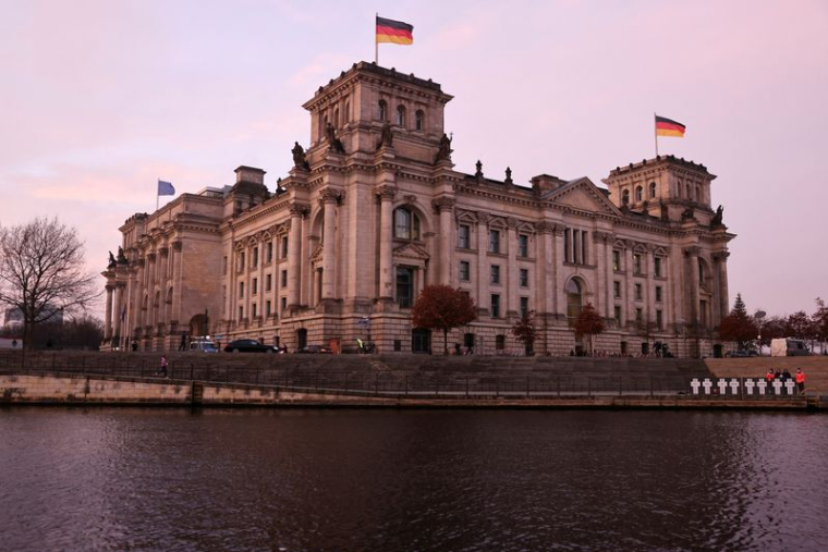 CORONAVIRUS: L'ALLEMAGNE VEUT REVOIR SA STRATÉGIE VACCINALE CONTRE LE COVID-19