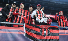 Un club costaricien attaque la FIFA