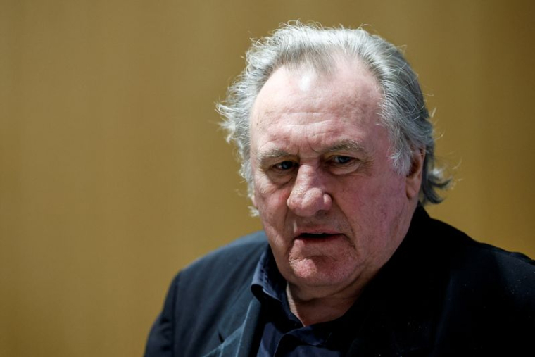 Le procès de l'acteur français Depardieu, accusé d'agression sexuelle sur deux femmes, se poursuit à Paris