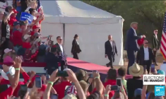 Midterms : "Les élections les plus importantes de nos vies", assure Joe Biden