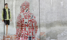 AUCUNE HYPOTHÈSE CONCRÈTE DE RAPPROCHEMENT À L'ÉTUDE, DIT MONCLER