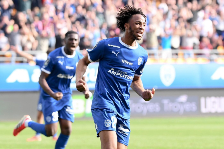 Troyes renverse Clermont, Le Mans étrille Annecy