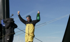 Voile: Charlie Dalin révèle avoir remporté le Vendée Globe atteint d'un cancer