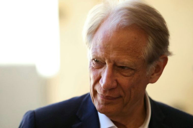 Dominique de Villepin le 4 juillet 2026, à La Charité-sur-Loire, dans la Nièvre ( AFP / Alain JOCARD )