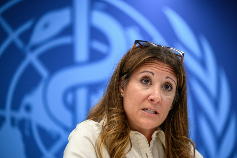 Maria Van Kerkhove, responsable du département gestion des épidémies et pandémies à l'OMS, lors d'une conférence de presse à Genève, le 7 octobre 2026 ( AFP / Fabrice COFFRINI )