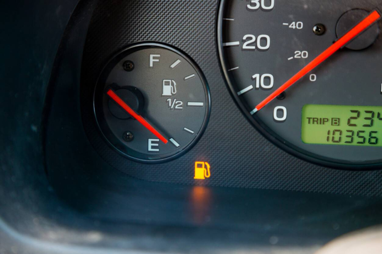 Peut-on être verbalisé pour une panne d’essence sur une autoroute ? / iStock.com - joshuaraineyphotography