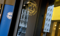 Le FMI avait cité la réforme des retraites comme piste de réduction de la dépense publique, au même titre que la réduction des niches fiscales ou un meilleur ciblage des aides aux ménages face aux prix de l'énergie ( AFP / STEFANI REYNOLDS )