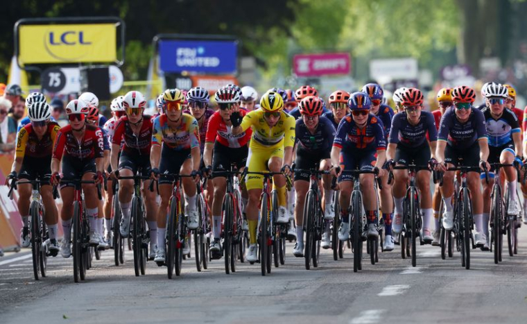 Ligne d'arrivée de la 3e étape du Tour de France Femmes