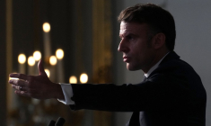 Emmanuel Macron à Paris, le 6 janvier 2025. ( POOL / AURELIEN MORISSARD )