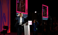 Le premier secrétaire du PS Olivier Faure s'exprime lors du congrès de son parti, le 15 juin 2025 à Nancy  ( AFP / Jean-Christophe VERHAEGEN )