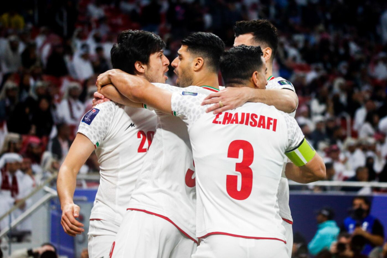 En Iran, le délicat positionnement des footballeurs face à la répression