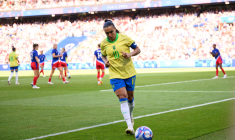 Une star du Brésil sort de sa retraite internationale