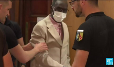 Jugé à Paris pour génocide, un ex-préfet rwandais clame une dernière fois son innocence