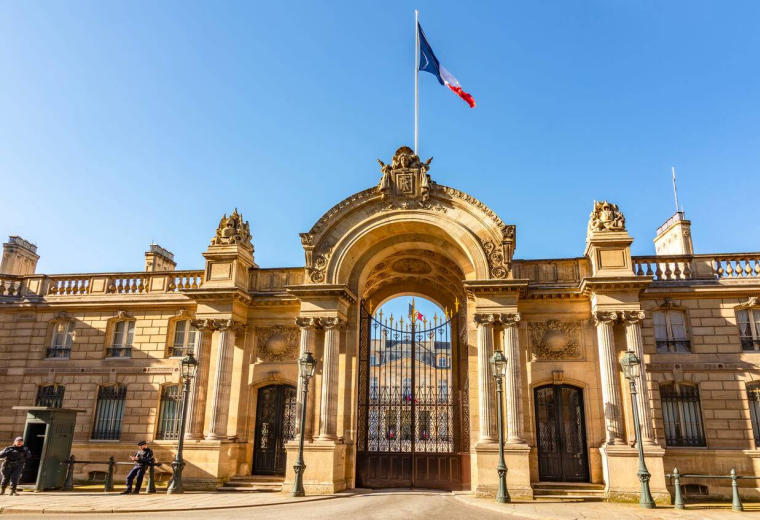 Les présidents de la République paient-ils leurs impôts comme tout le monde ? / iStock.com - Elena Zolotova