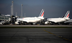 ( AFP / CHRISTOPHE ARCHAMBAULT )