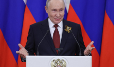 Vladimir Poutine à Moscou, en Russie, le 9 mai 2026. ( POOL / MAXIM SHIPENKOV )