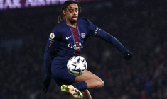 L'attaquant du Paris Saint-Germain Bradley Barcola contre Lille le 16 janvier 2026 à Paris ( AFP / Anne-Christine POUJOULAT )
