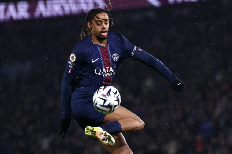 L'attaquant du Paris Saint-Germain Bradley Barcola contre Lille le 16 janvier 2026 à Paris ( AFP / Anne-Christine POUJOULAT )